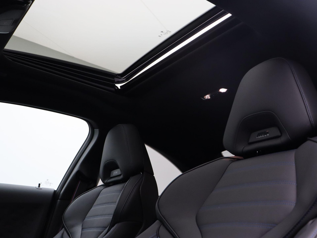 BMW 2-serie Coupé - M240i xDrive M Sportpakket Pro | Premium Pack | Innovation Pack | Stuurwielrand Verwarmd | - AutoWereld.nl