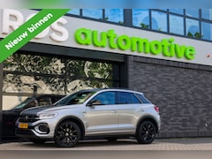 Volkswagen T-Roc - 1.5 TSI R-Line Business | CAMERA | STOEL & STUURVERW | PDC V&A | 18'' | CARPLAY |