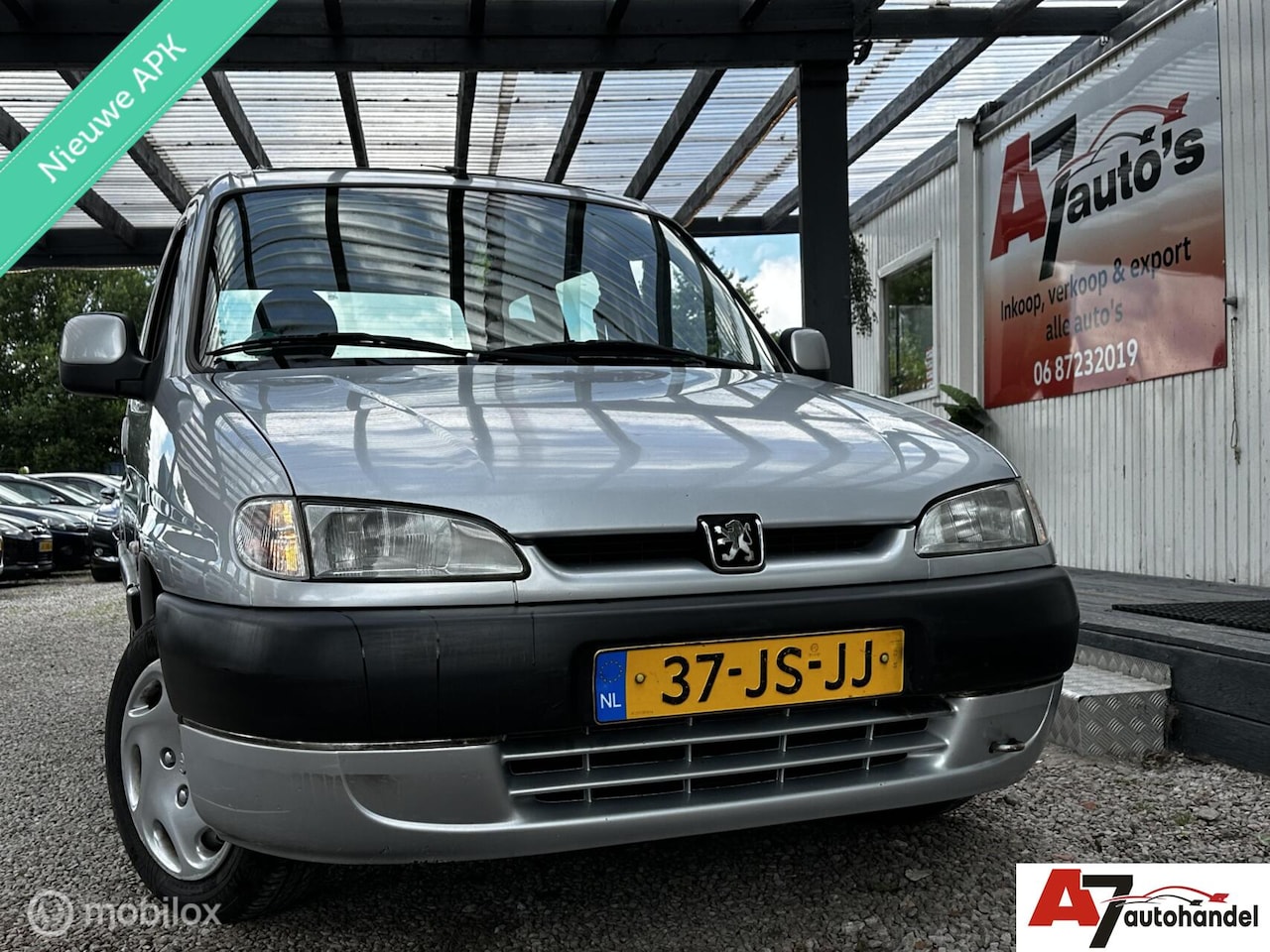 Peugeot Partner MPV - combi 1.6-16V X Combispace Nieuwe APK - AutoWereld.nl