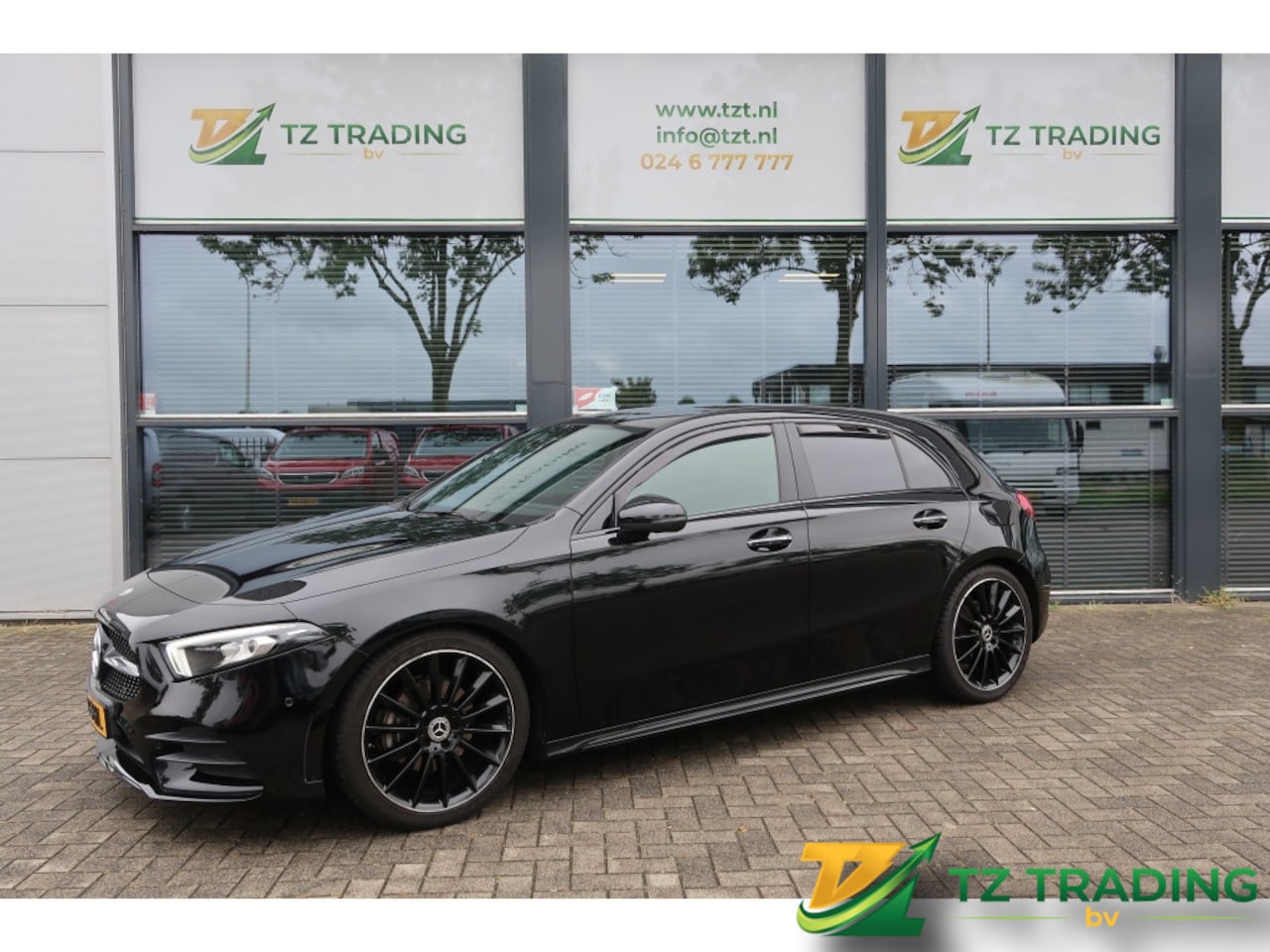 Mercedes-Benz A-klasse - 200 AMG met Automaat - AutoWereld.nl