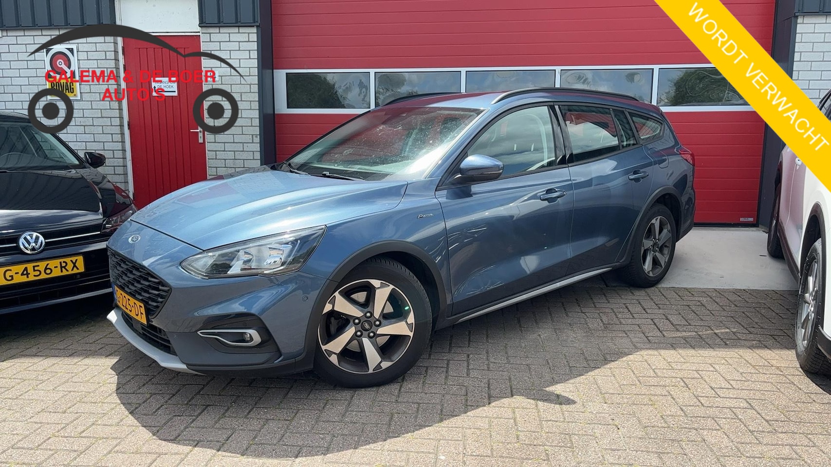 Ford Focus Wagon - 1.0 EcoBoost Active Business TREKHAAK / KEYLESS / CAMERA / CARPLAY / ACC / STOELVERW / STU - AutoWereld.nl