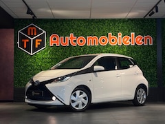 Toyota Aygo - 1.0 VVT-i X-PLAY |NAVI|CAMERA|SUPERSTAAT