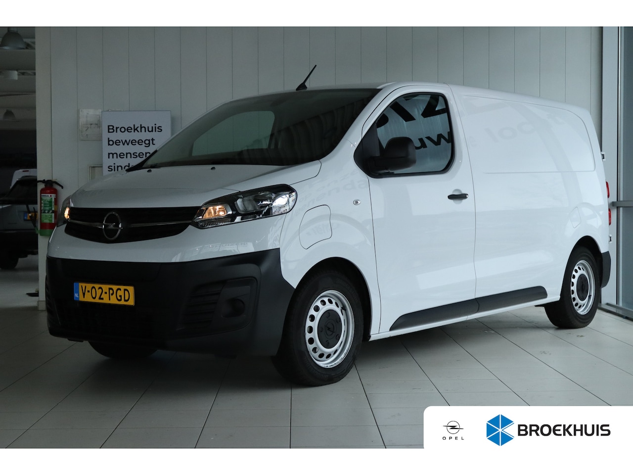 Opel Vivaro-e - L2H1 Edition 75 kWh | Airco | Bluetooth telefoonvoorbereiding | Houten vloer in laadruimte - AutoWereld.nl