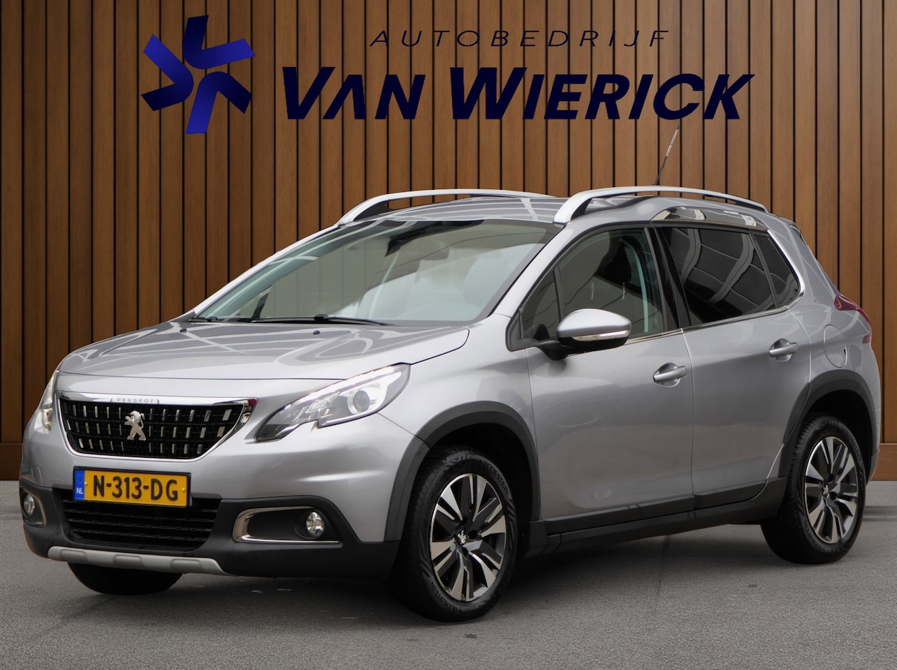 Peugeot 2008 - 1.2 Allure 82PK! | Facelift | Leer | Carplay | Stoelverwarming | Cruise | LM Velgen - AutoWereld.nl