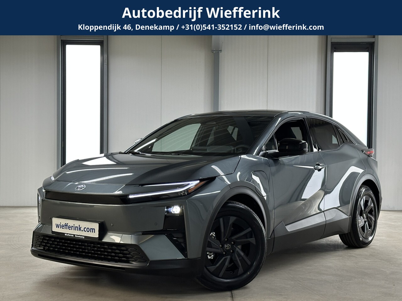 Toyota C-HR - First Edition 77 kWh | Navi | Acc | Camera | el. achterklep | - AutoWereld.nl