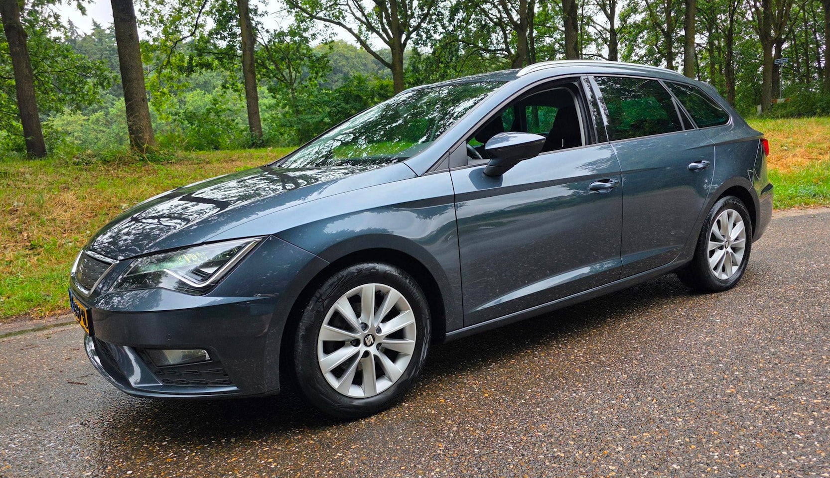 SEAT Leon ST - 1.0 EcoTSI - NL Auto 2e Eigenaar APK 26-06-2027 - AutoWereld.nl