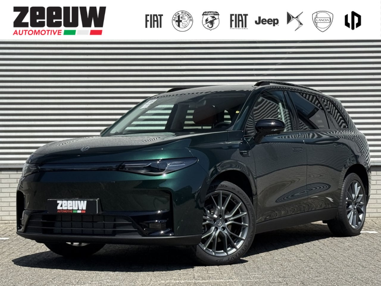 Leapmotor C10 - REEV Design 215 PK | Plug-in Hybride | 974 km WLTP | 20" - AutoWereld.nl