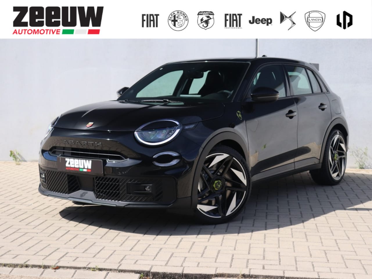 Abarth 600e - Turismo 54 kWh | Sabelt | Carplay | 20" - AutoWereld.nl