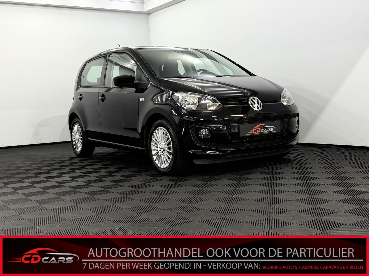 Volkswagen Up! - 1.0 move up! BlueMotion Airco, A start stop, Radio, Lichtmetalen velgen, Mistlamp - AutoWereld.nl