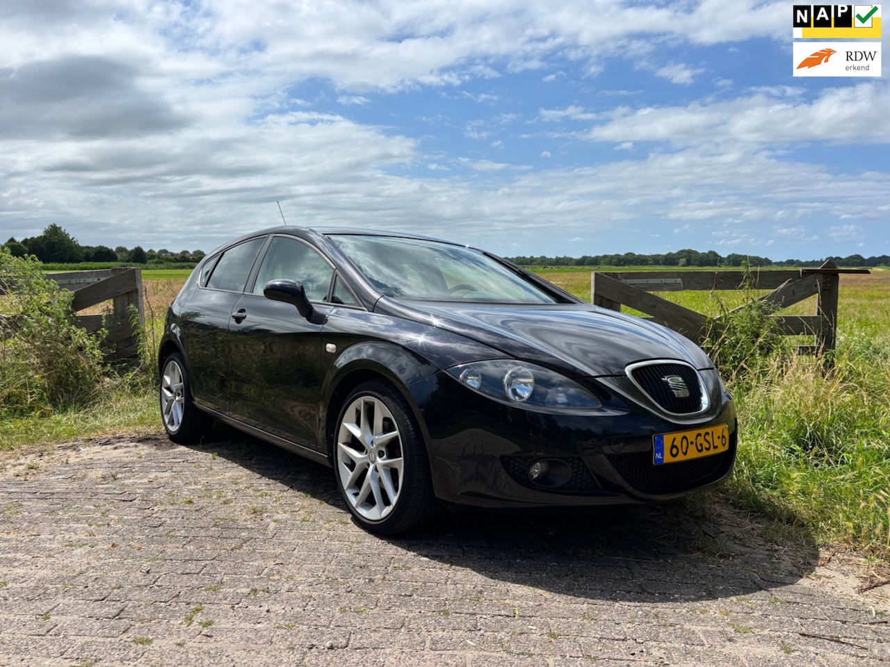 SEAT Leon - 1.6 25 Edition I 1.6 25 Edition I, Airco Nieuwe APK - AutoWereld.nl