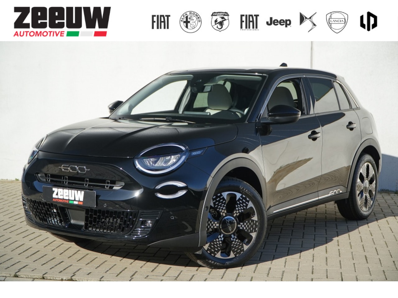Fiat 600e - La Prima 54 kWh | Navi | Camera | Carplay | 18" - AutoWereld.nl