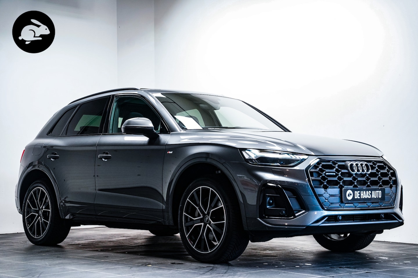 Audi Q5 - 50 TFSI e S-Line Black ed|Pano dak|Trekhaak|Camera|Acc - AutoWereld.nl