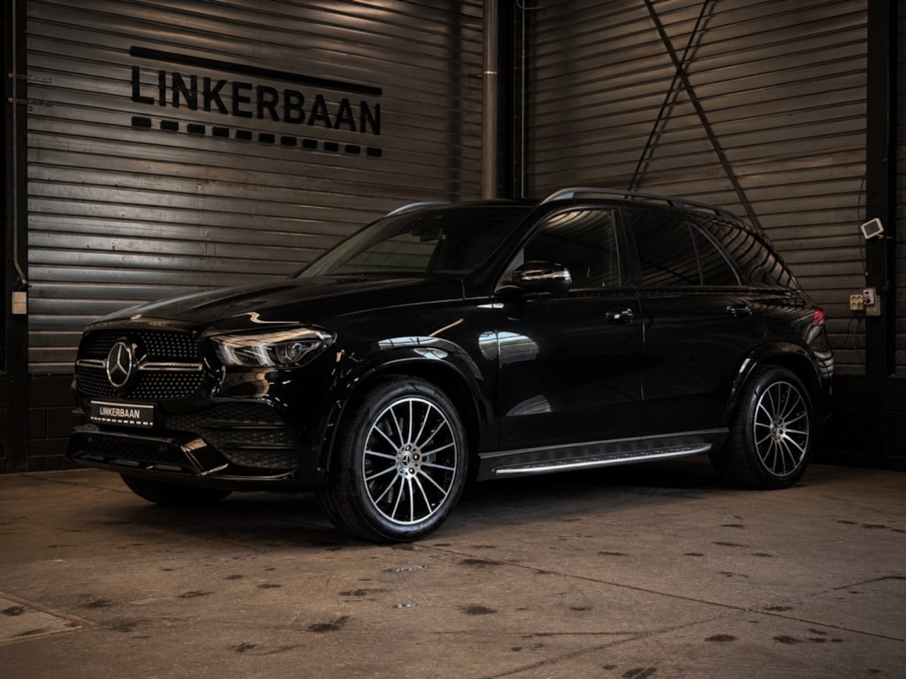 Mercedes-Benz GLE-Klasse - GLE 350 de 4Matic | SOH 95% | Luchtvering | Pano | Burmester | S - AutoWereld.nl
