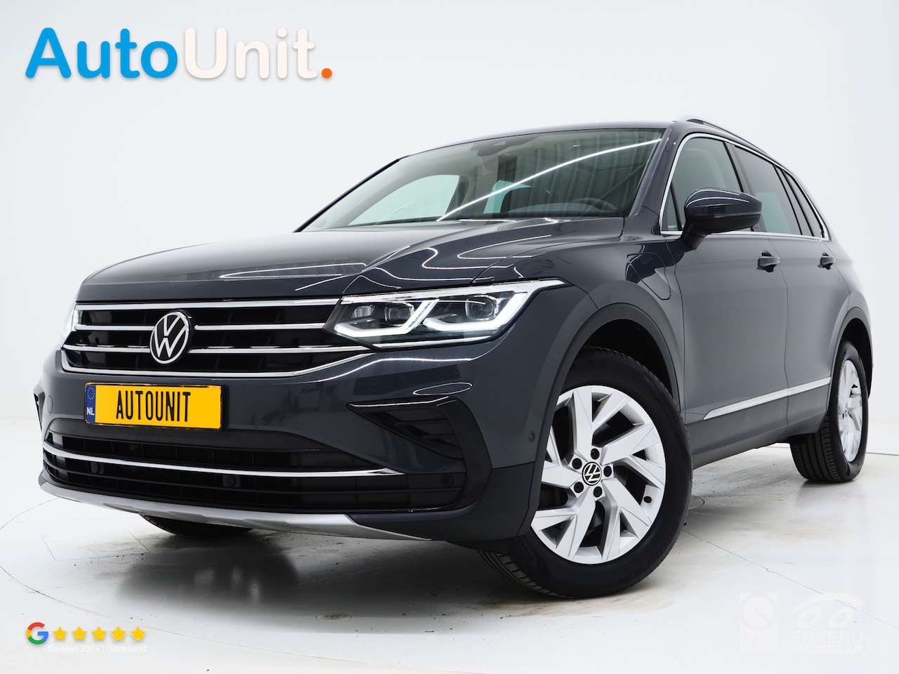 Volkswagen Tiguan - 1.4 TSI eHybrid Elegance | Panoramadak | Leder | Trekhaak | Camera | Memory | Keyless | Ad - AutoWereld.nl