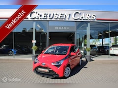 Toyota Aygo - 1.0 VVT-i x-play/Carplay navi/tel/Cam/Ac/