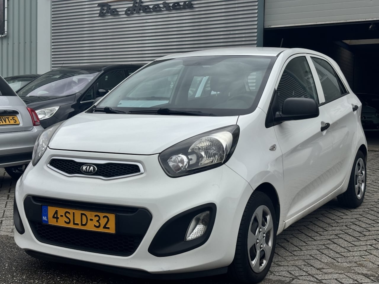Kia Picanto - 1.0 CVVT ISG Airco 1.0 CVVT ISG Airco - AutoWereld.nl