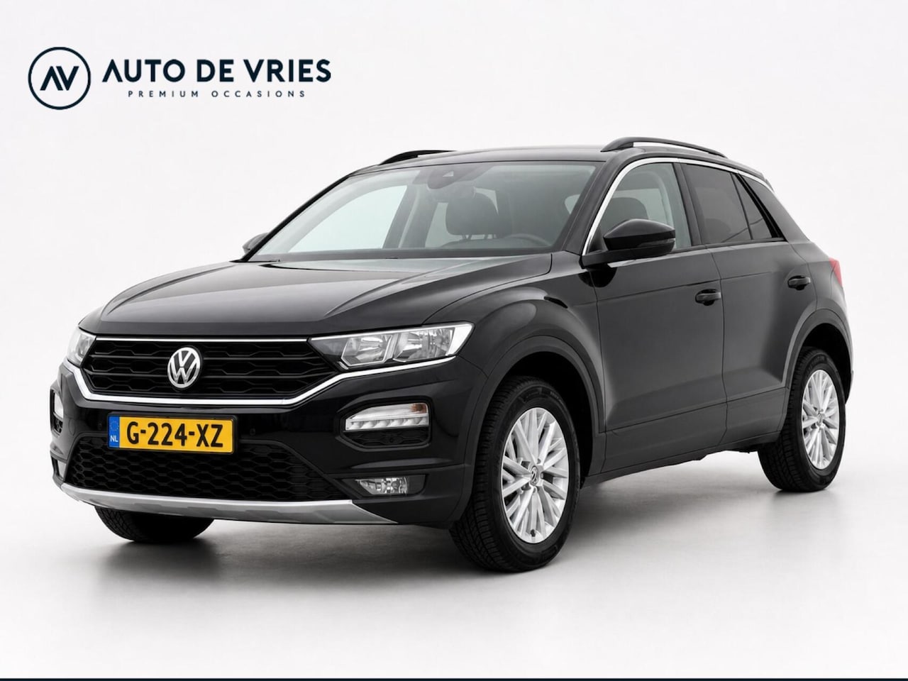 Volkswagen T-Roc - 1.0 TSI 116pk Style Business | ECC | Stoelverwarming | Achteruitrijcamera - AutoWereld.nl