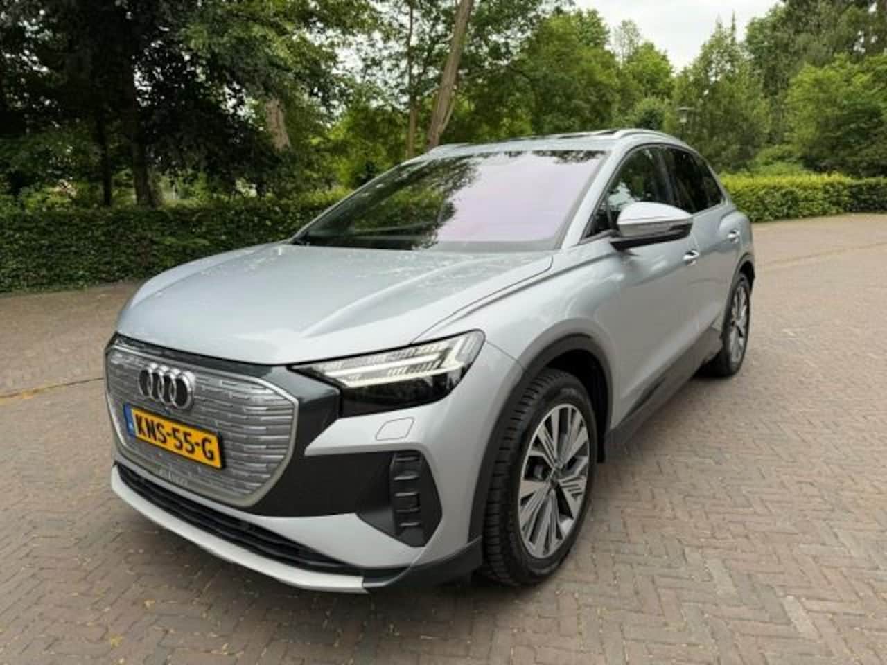 Audi Q4 e-tron - 40 Launch Edition Advanced Plus 77kWh SOH 90%/Warmtepomp/Pano/Leer/Camera/Fabrieksgarantie - AutoWereld.nl