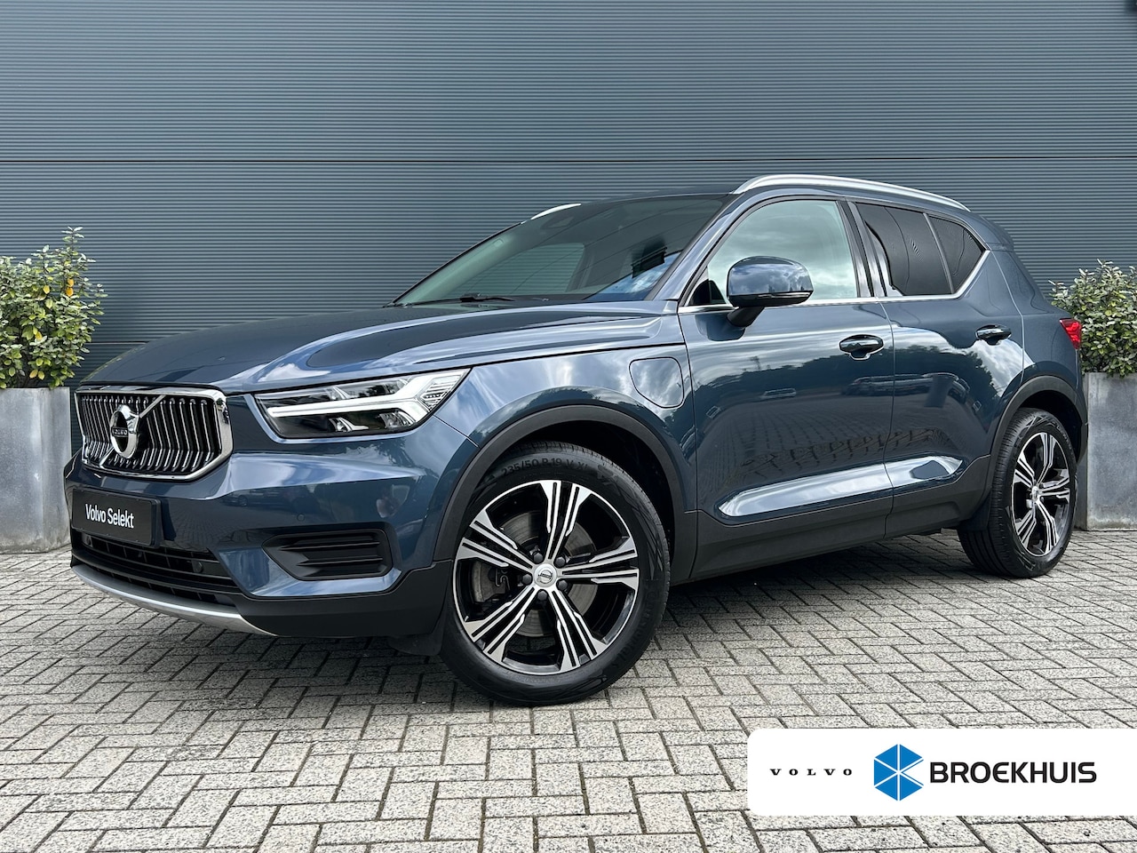 Volvo XC40 - 1.5 T4 Recharge Inscription | Trekhaak | Adaptieve CC | Stoel & stuurverwarming | Camera | - AutoWereld.nl
