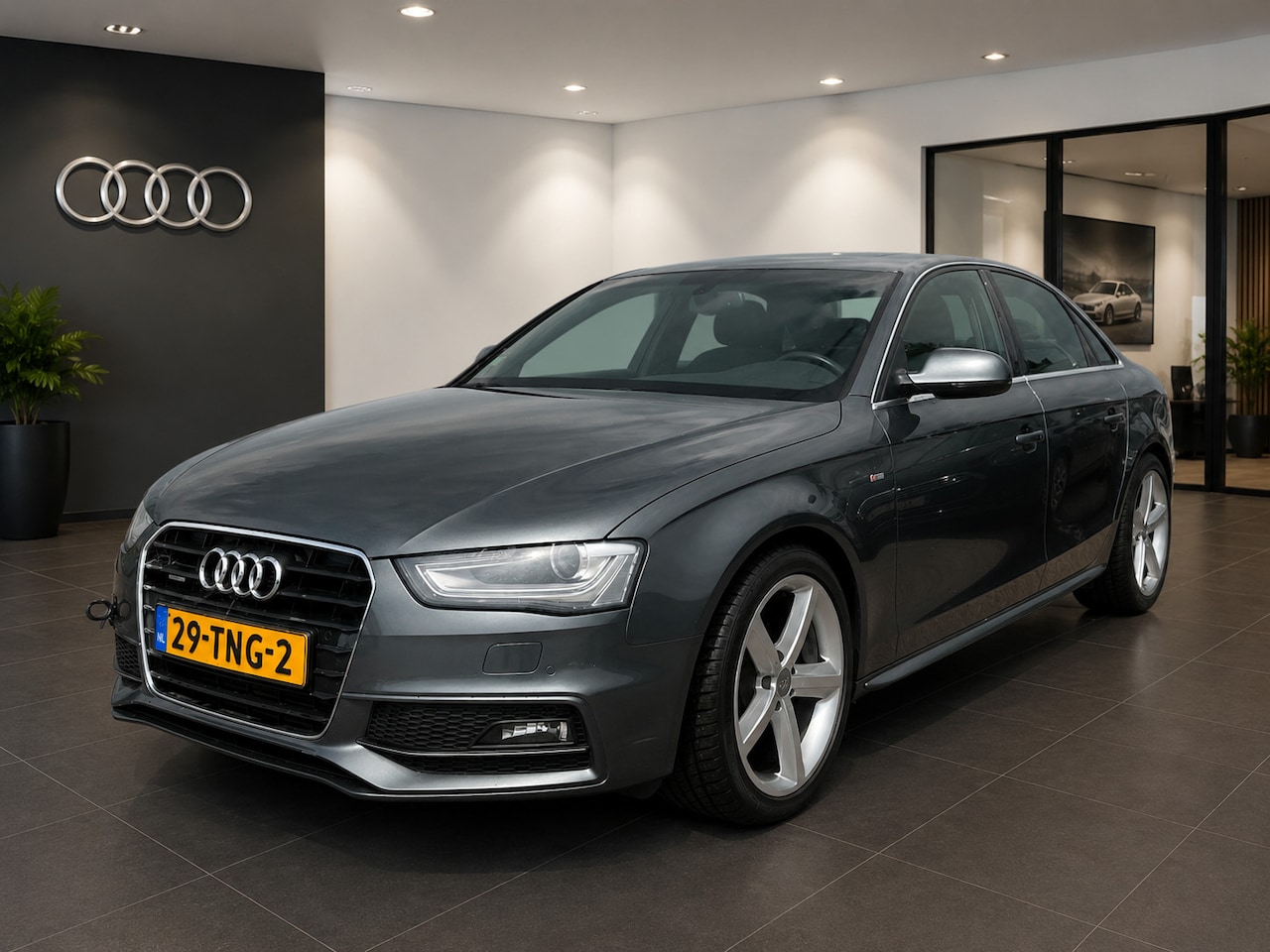 Audi A4 Limousine - 3.0 TDI quattro S-Line 2012 Defect - AutoWereld.nl