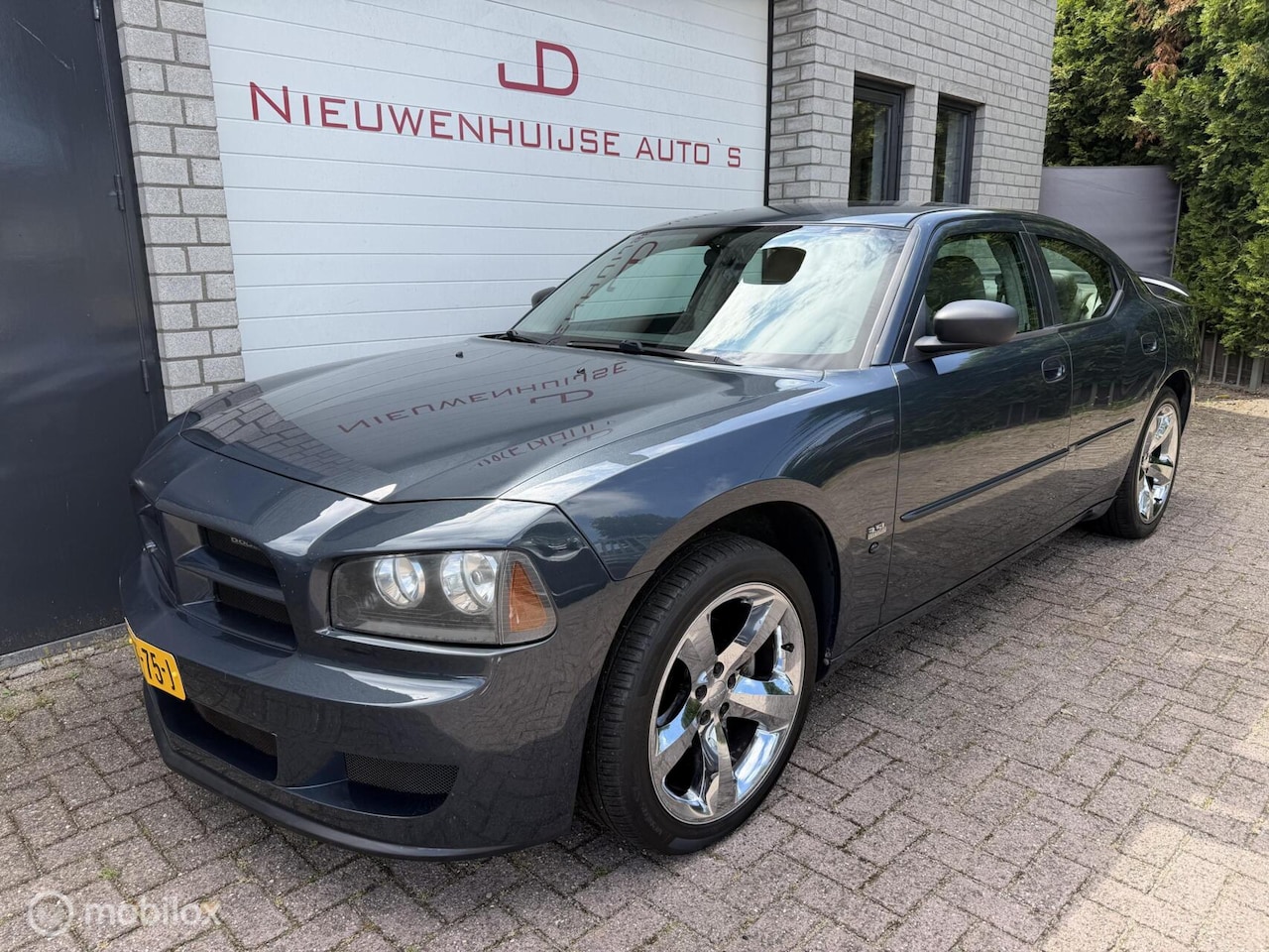 Dodge Charger - 3.5 V6 SRT-look - AutoWereld.nl