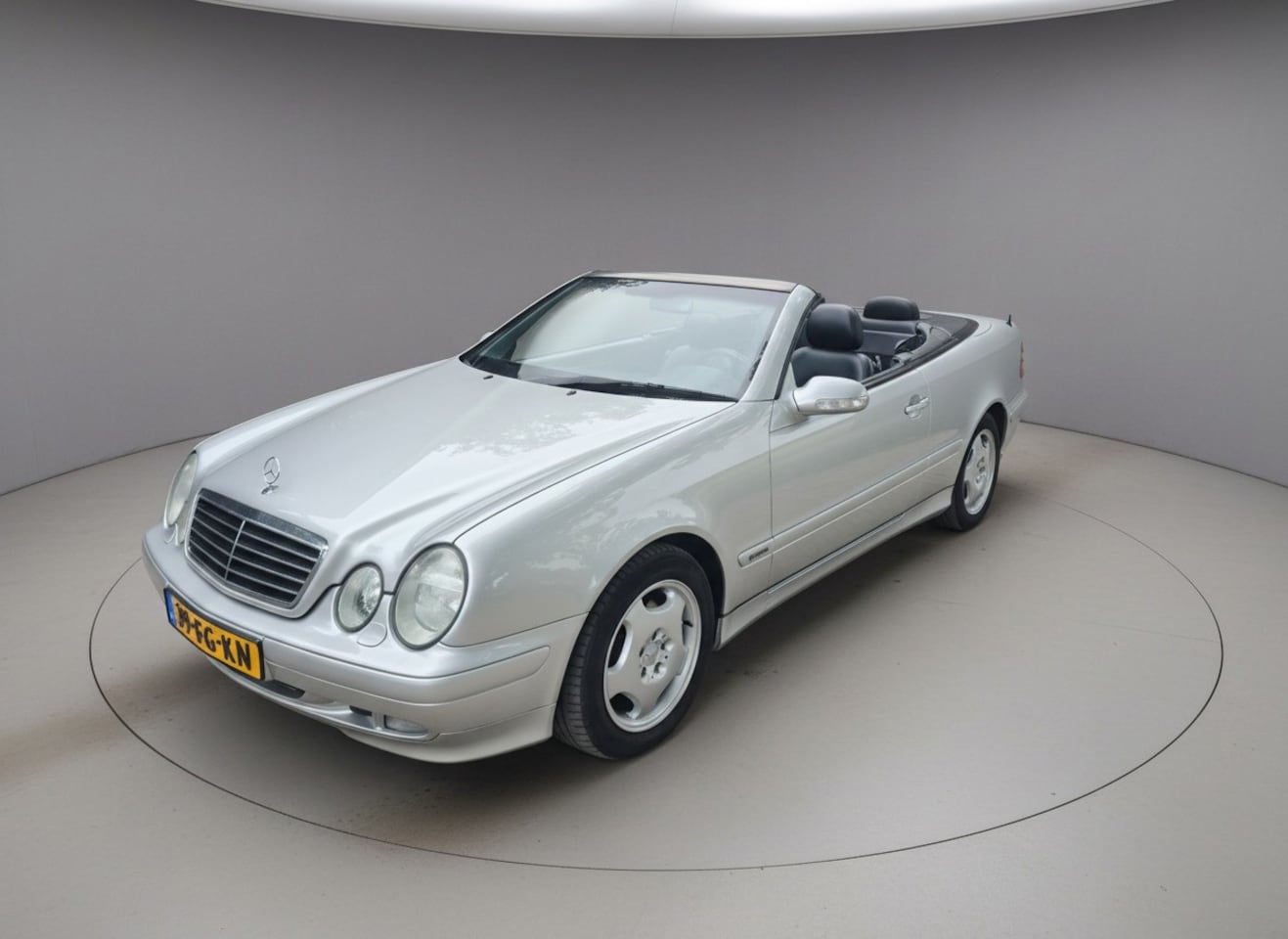 Mercedes-Benz CLK-klasse Cabrio - 320 Elegance 320 Elegance, Clima, Cruise, Stoelverwarming, Lage kms, NAP - AutoWereld.nl