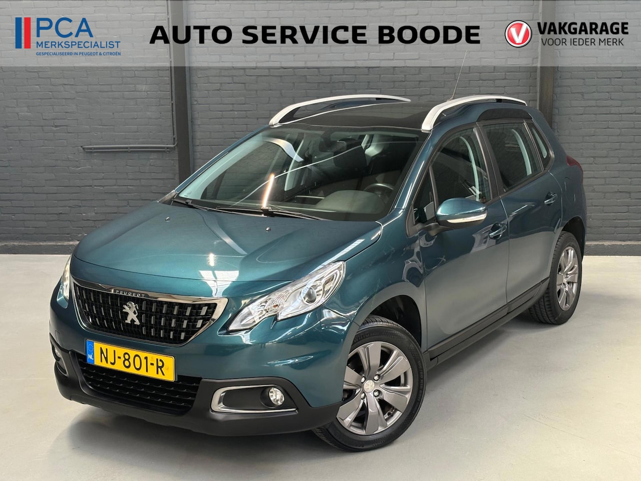 Peugeot 2008 - 1.2 (82 pk) Blue Lion - panoramadak - navigatie - airco - cruise - AutoWereld.nl