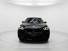 BMW X1 - SDrive18i High Executive TREKHAAK CAMERA