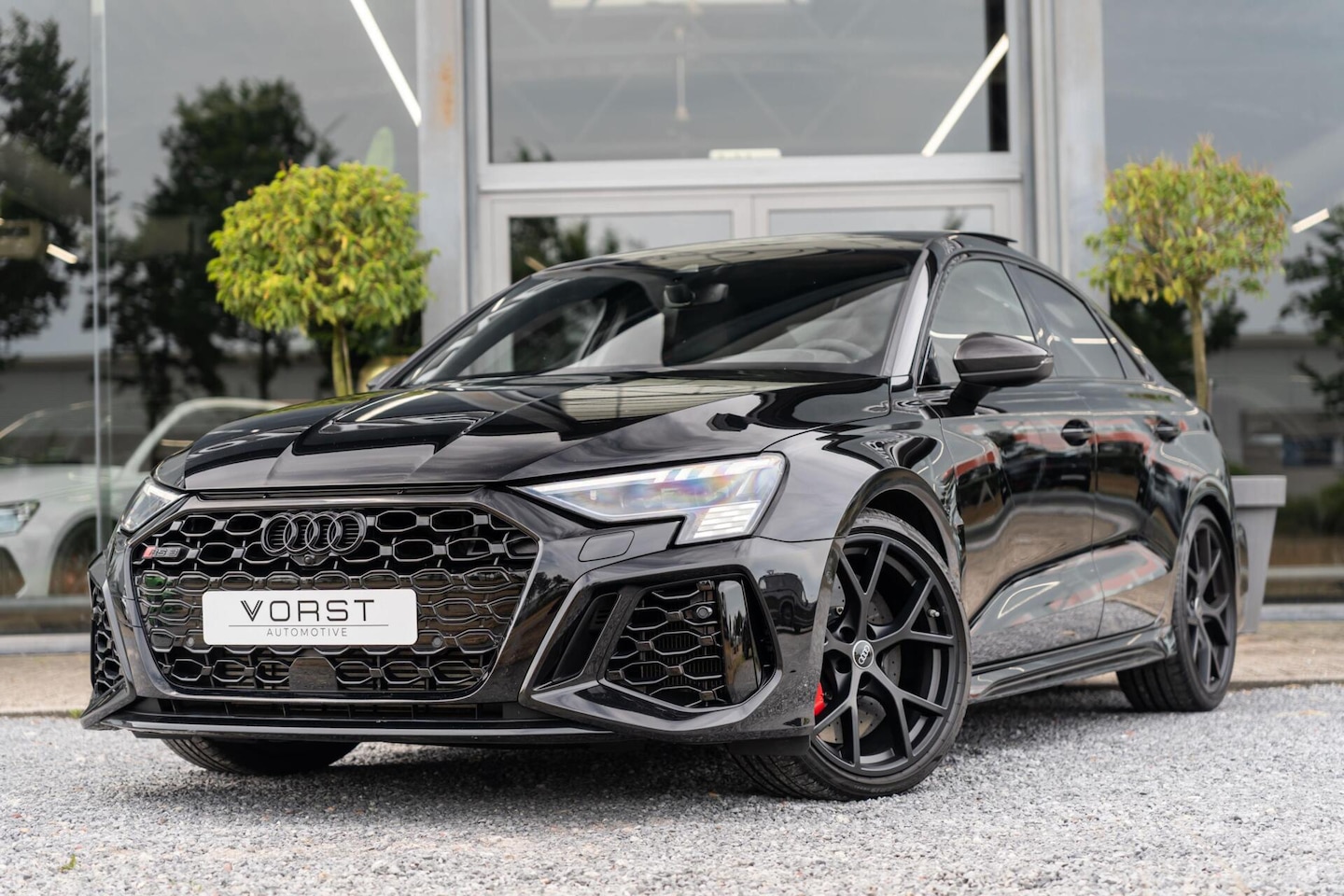 Audi RS3 - 2.5 TFSI quattro Pano B&O Keramisch Leer Carbon - AutoWereld.nl