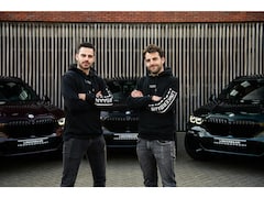 MINI John Cooper Works - 2.0 231pk | Facelift | Alle opties | Panodak | H&K | Black Pack
