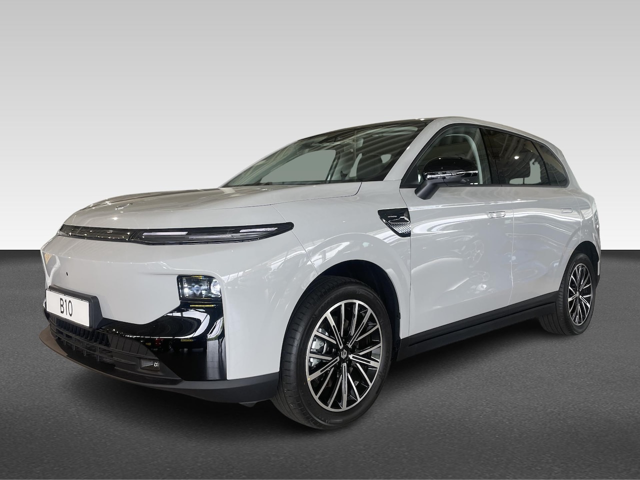 Leapmotor B10 - EV 67,1 kWh 218pk Design - AutoWereld.nl