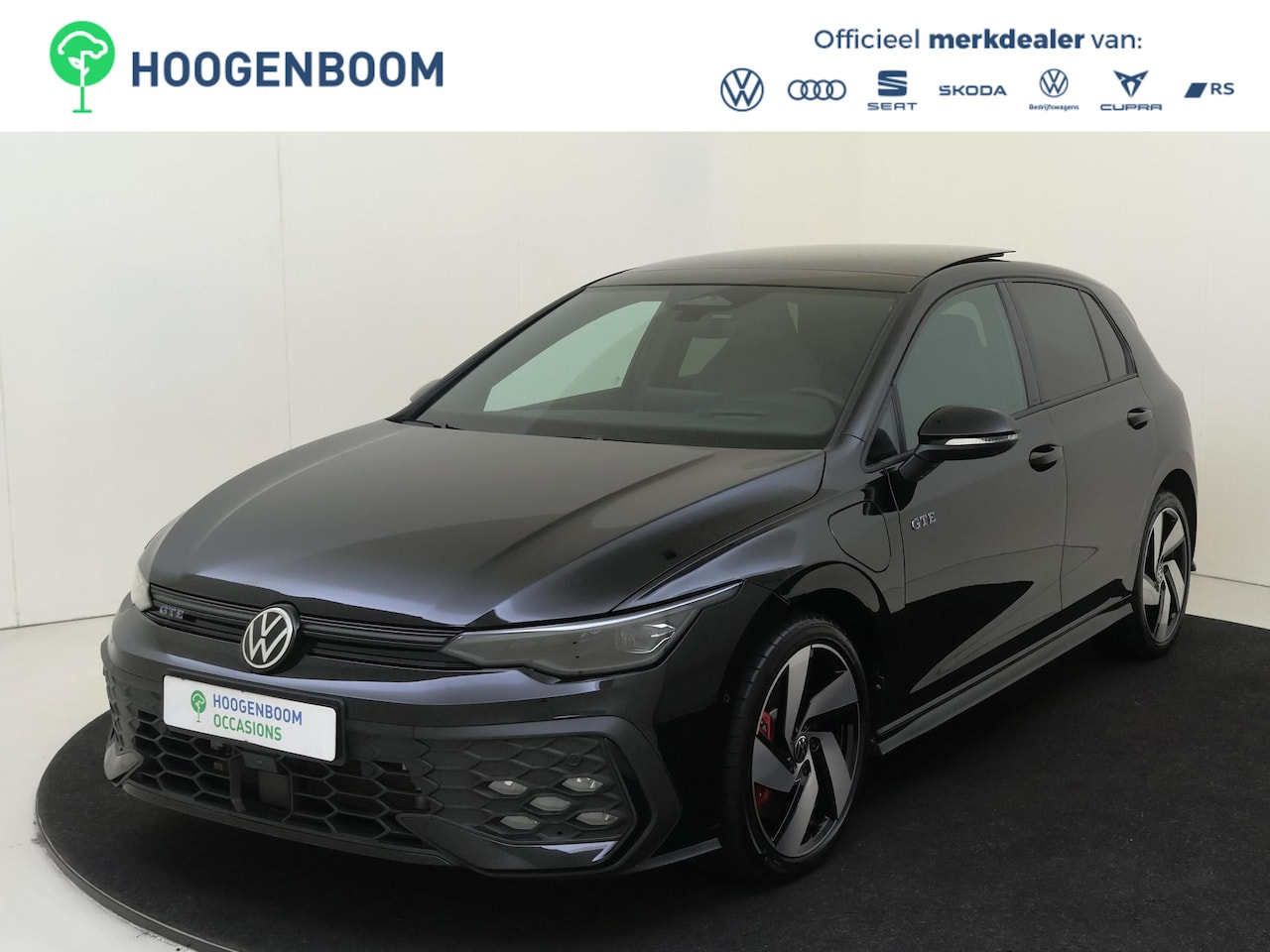 Volkswagen Golf - 1.5 eHybrid GTE | SoH 98% | Panoramadak | Lederen bekleding ‘Vienna’ | Head-up display | B - AutoWereld.nl