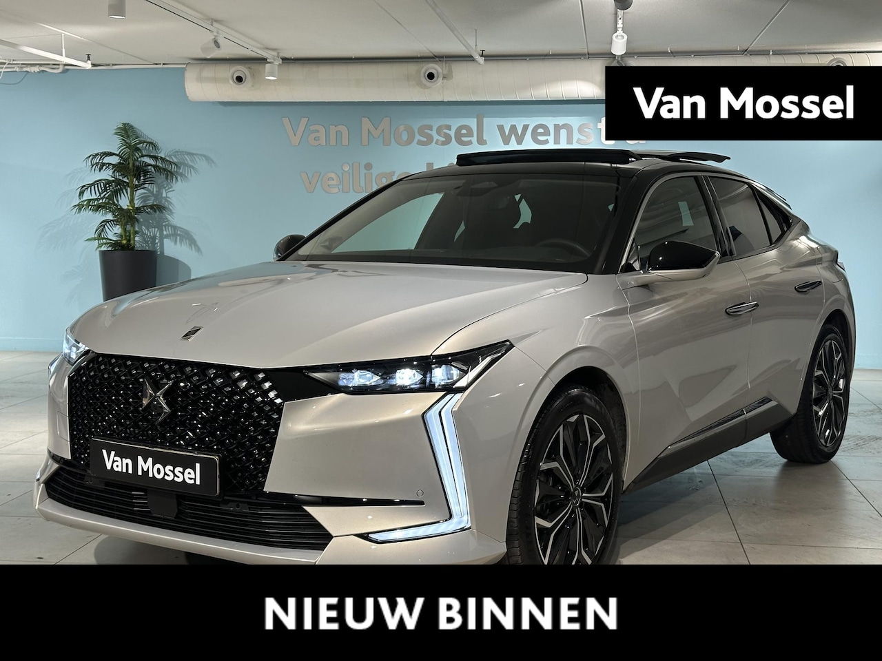 DS 4 - 1.6 PHEV 225 Étoile - AutoWereld.nl