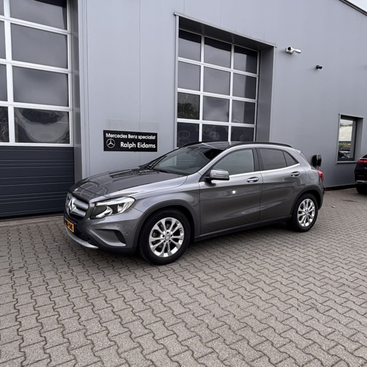 Mercedes-Benz GLA-Klasse - 180 Lease Ed. Amb. - AutoWereld.nl