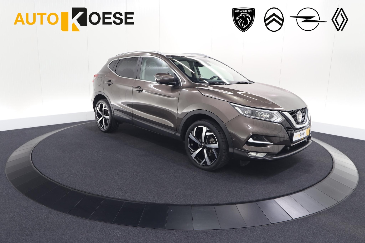 Nissan Qashqai - 1.3 DIG-T Tekna | Trekhaak | Adaptieve Cruise Control | Camera - AutoWereld.nl