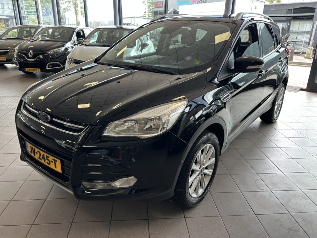 Ford Kuga - 1.5 Titanium NW STAAT BJ 2016 !! - AutoWereld.nl