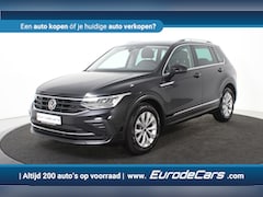 Volkswagen Tiguan - 1.5 TSI ACT *1ste Eigenaar*Navigatie*Camera