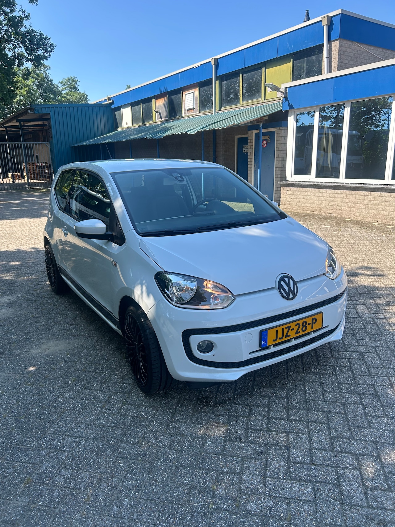 Volkswagen Up! - 1.0 high up! BlueMotion - AutoWereld.nl