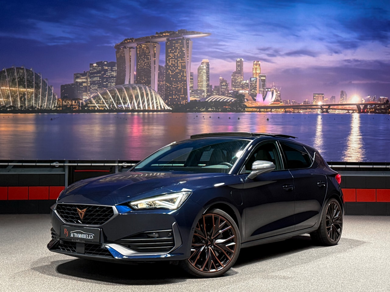 CUPRA Leon - 1.4 e-Hybrid VZ Copper Edition |Pano|Sfeer|Memory - AutoWereld.nl