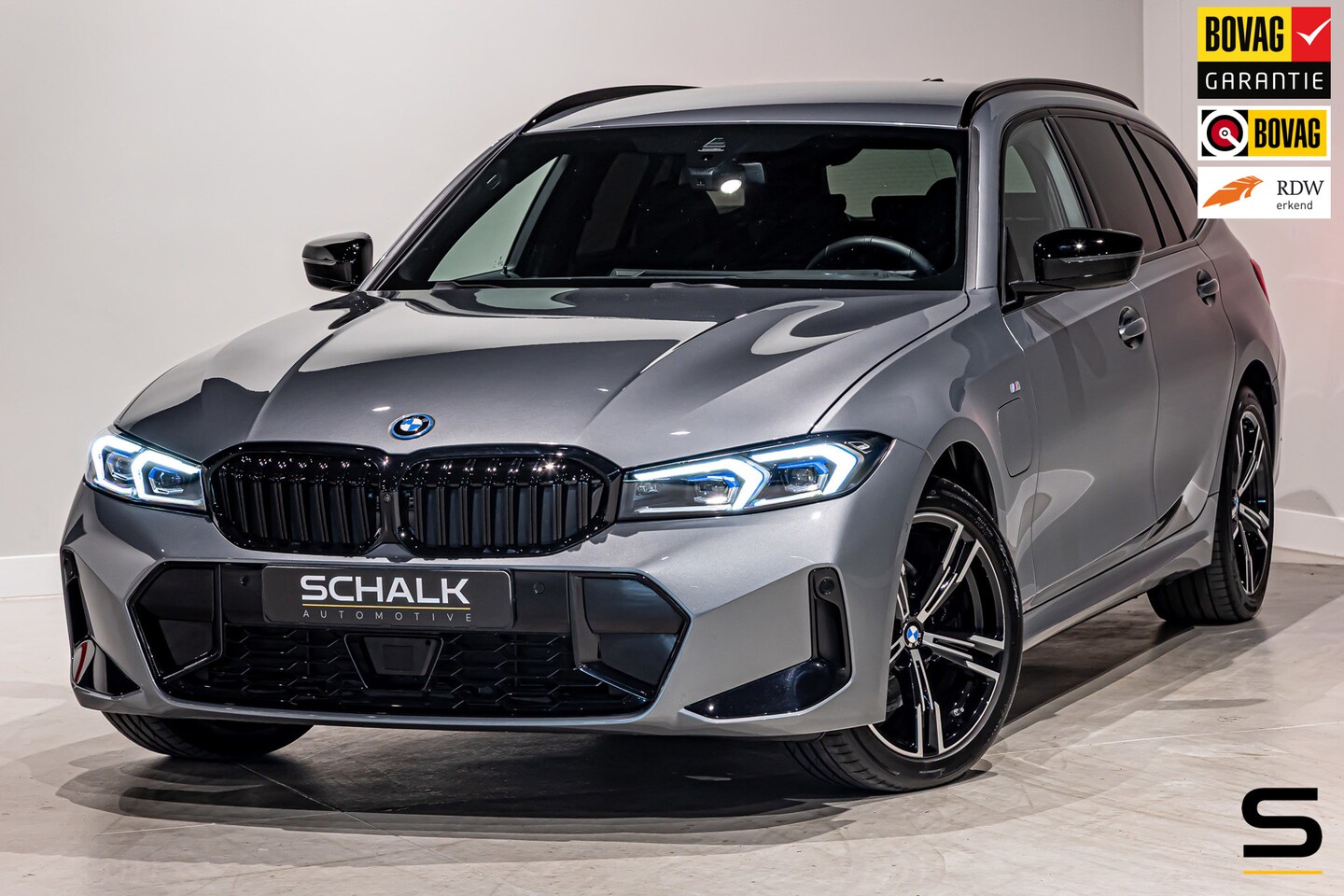 BMW 3-serie Touring - 330e|M-sport|HUD|360Cam|Fiscaal €59.000 - AutoWereld.nl