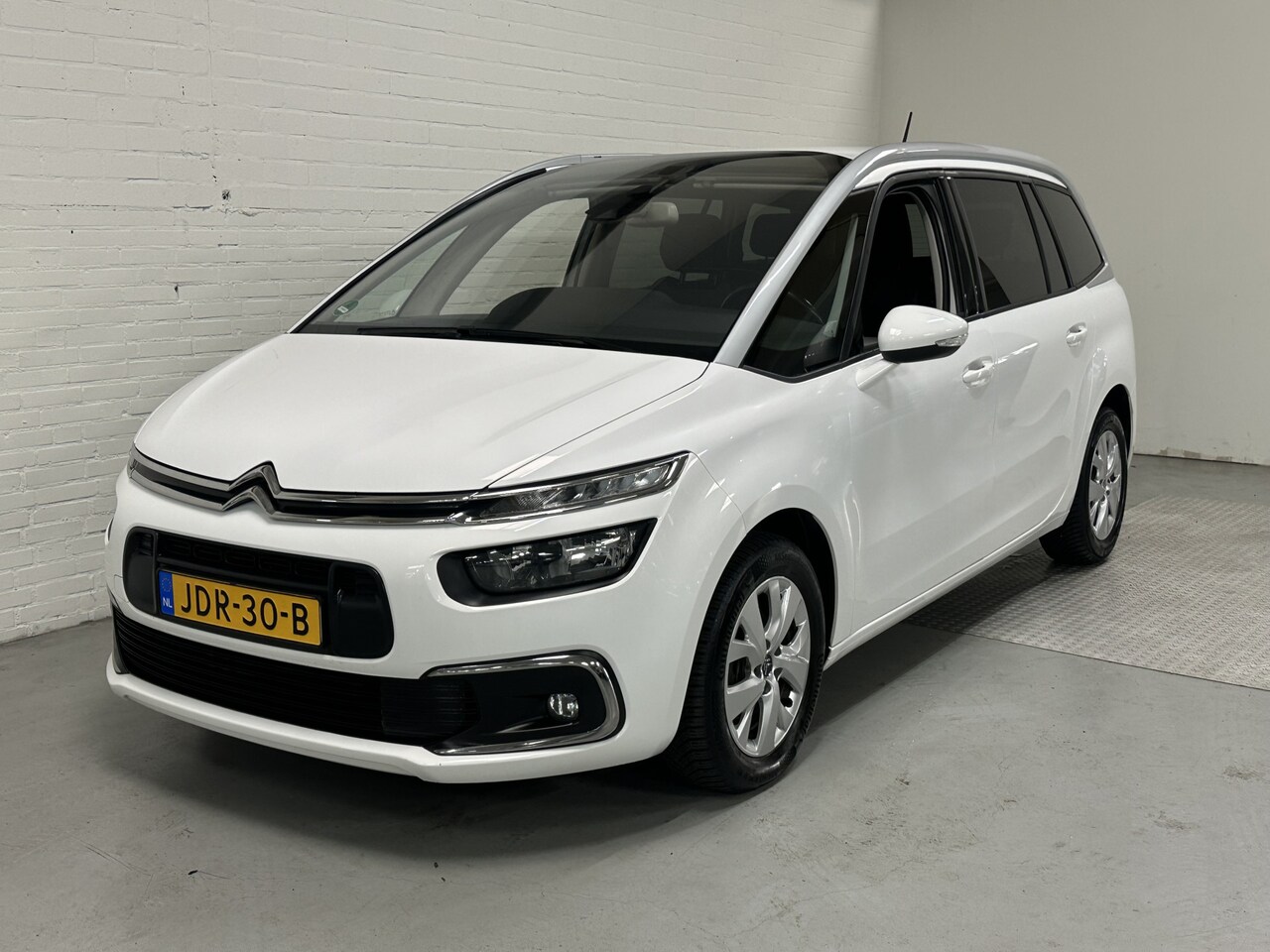 Citroën Grand C4 SpaceTourer - 1.2 PureTech Business CLIMA /CRUISE / NAVI - AutoWereld.nl