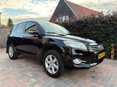Toyota RAV4 - 2.0 VVTi X-Style 2WD