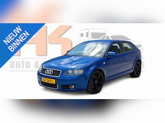 Audi A3 - 1.6 Attraction Clima, 18" sportvelgen, LEES TEKST
