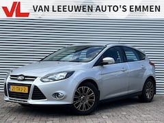 Ford Focus - 1.6 TI-VCT Titanium | Nieuw Binnen | Automaat | Dealer onderhouden | Climate Control