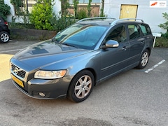 Volvo V50 - 1.6 D2 S/S R-Design Pro Edition / Airco / Parkeersensoren / EXPORT