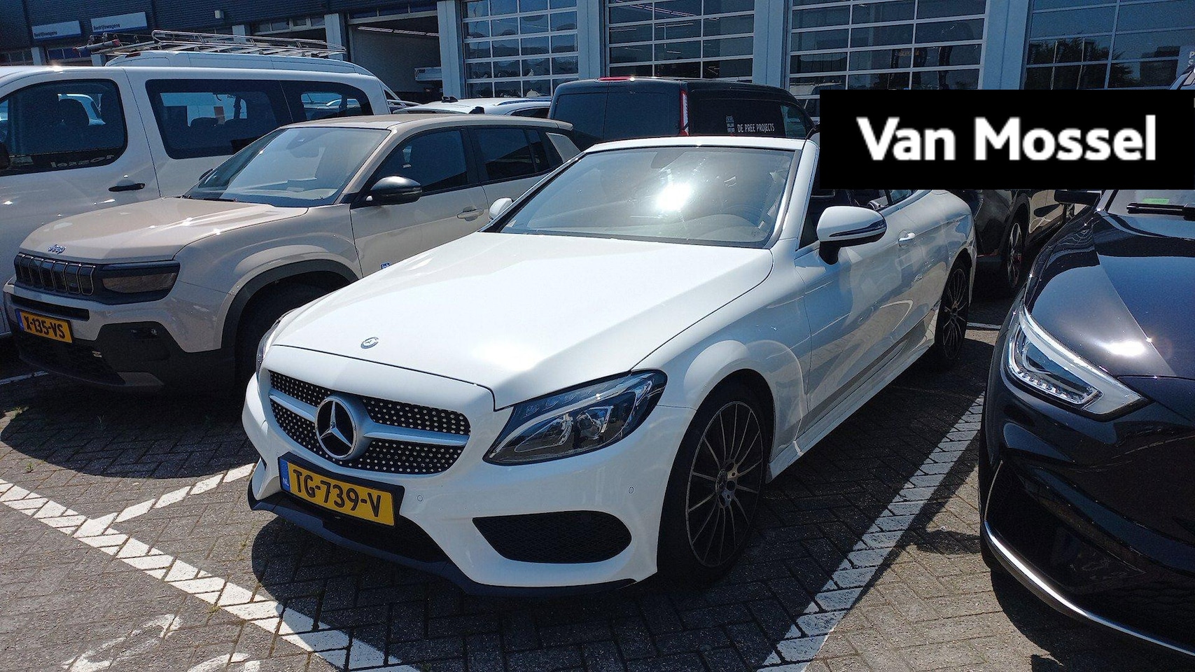 Mercedes-Benz C-klasse Cabrio - 180 Ambition | AMG Pakket | Led Verlichting | Leder | Stoelverwarming | Camera |Climate C - AutoWereld.nl