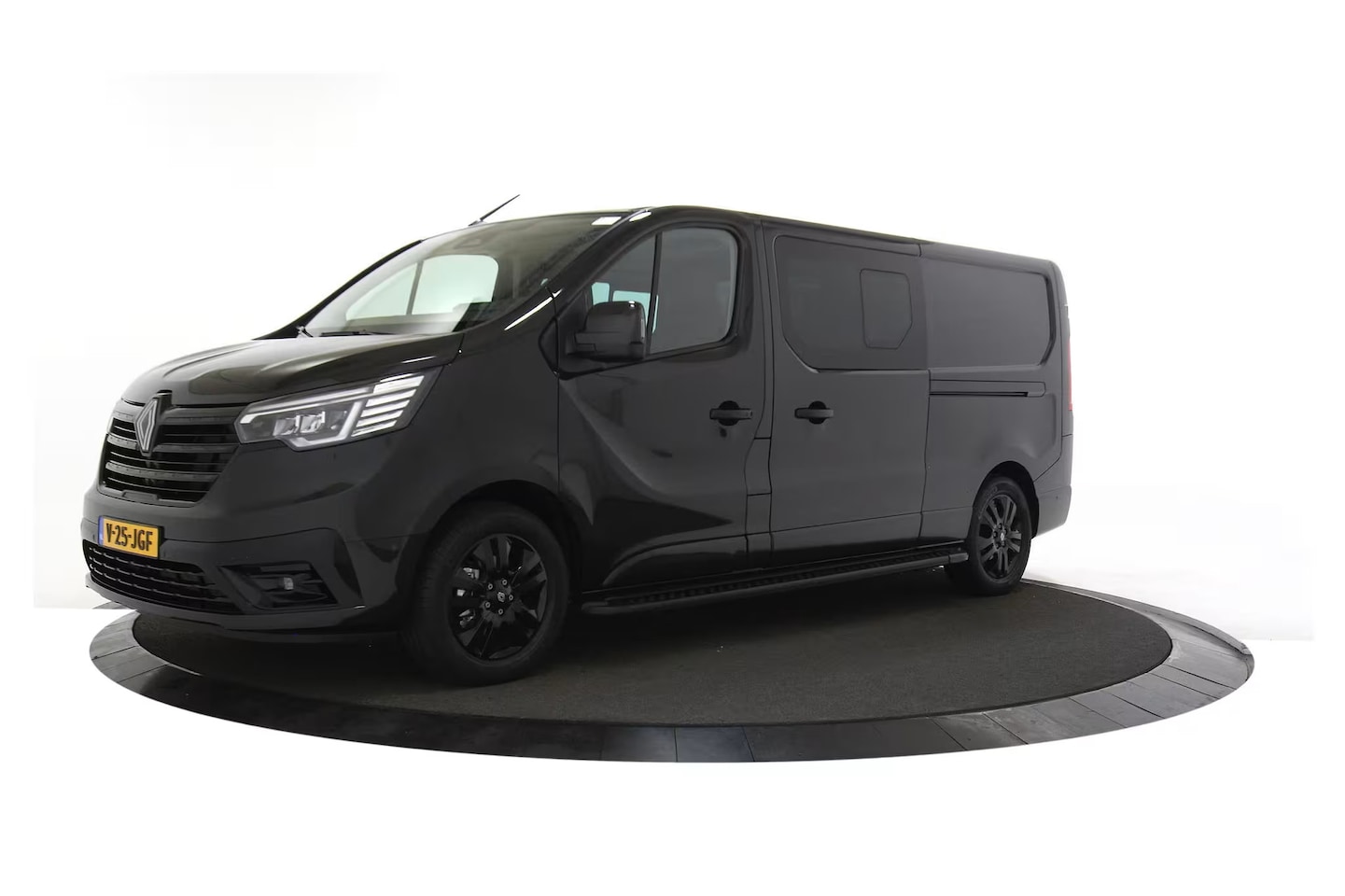 Renault Trafic - 2.0 Blue dCi EDC 170 T29 L2H1 Extra DC BPM Vrij - AutoWereld.nl