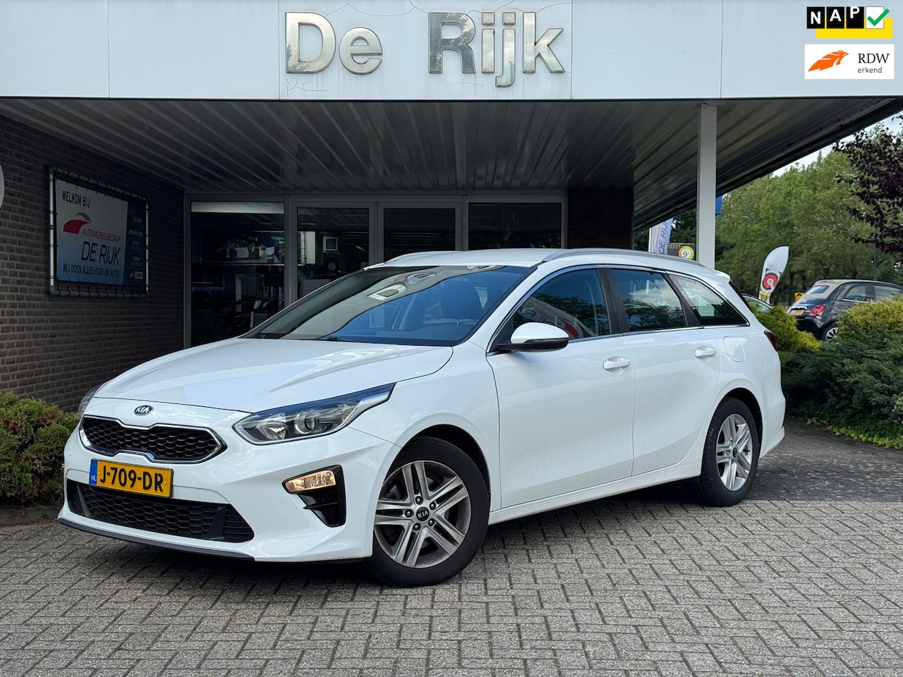 Kia Cee'd Sportswagon - Ceed 1.0 T-GDi DynamicLine | Navi, Carplay/Android, Camera, Cruise, Climate | Dealeronderh - AutoWereld.nl