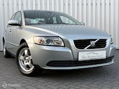 Volvo S40 - 1.8 Momentum | 125pk | Xenon | Clima | Youngtimer | Tweede eigenaar | 2009 | Volledige his