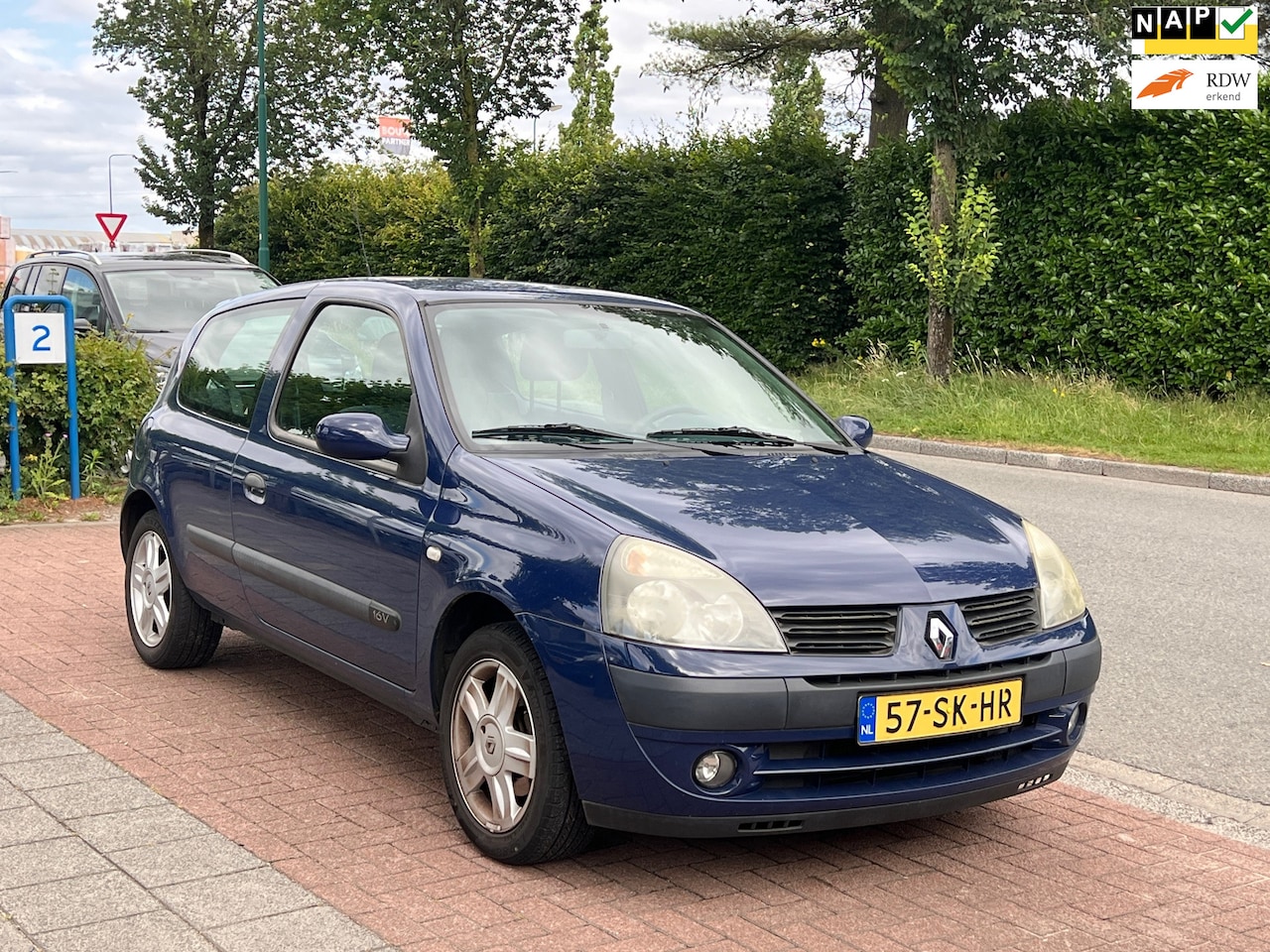 Renault Clio - 1.2 *Airco|NAP km| DB-Riem is v.v. - AutoWereld.nl